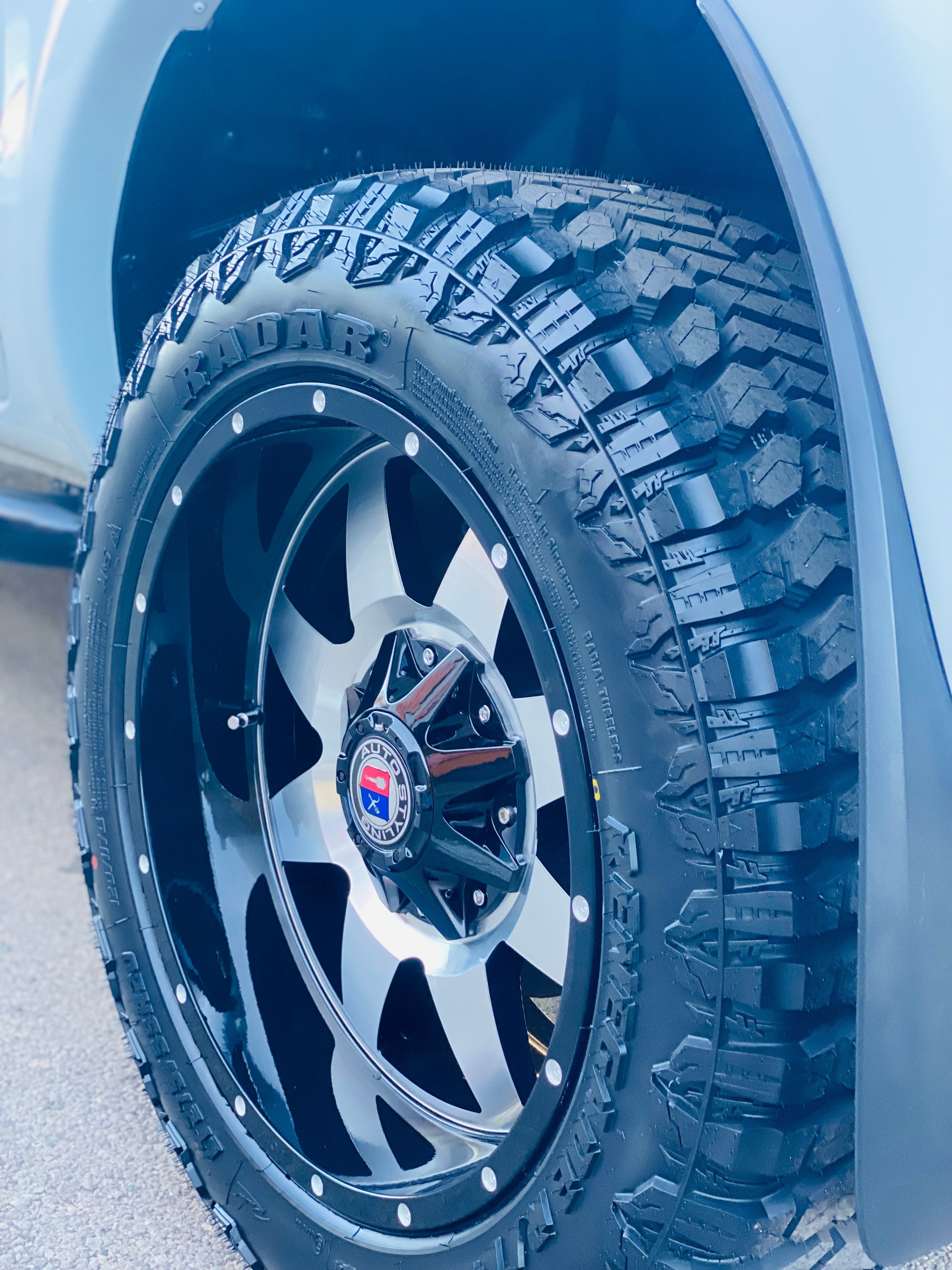 275/55/20 RADAR R/T TYRES