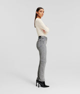 HIGH-RISE TAPERED JEANS