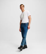 LOGO TAPERED JEANS