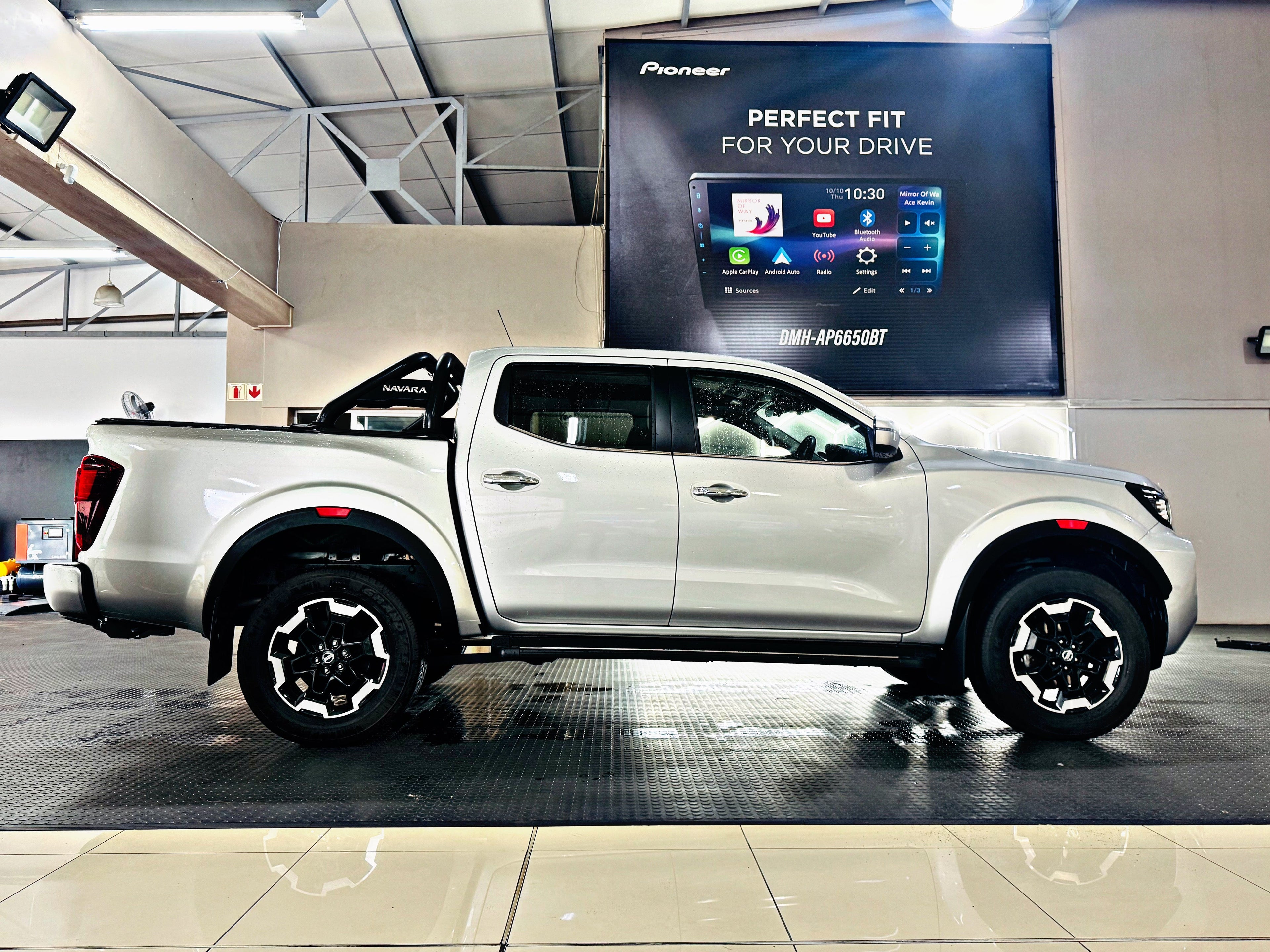 Nissan Navara PRO 4x Style 2021+ Fender Flares With Red Inserts