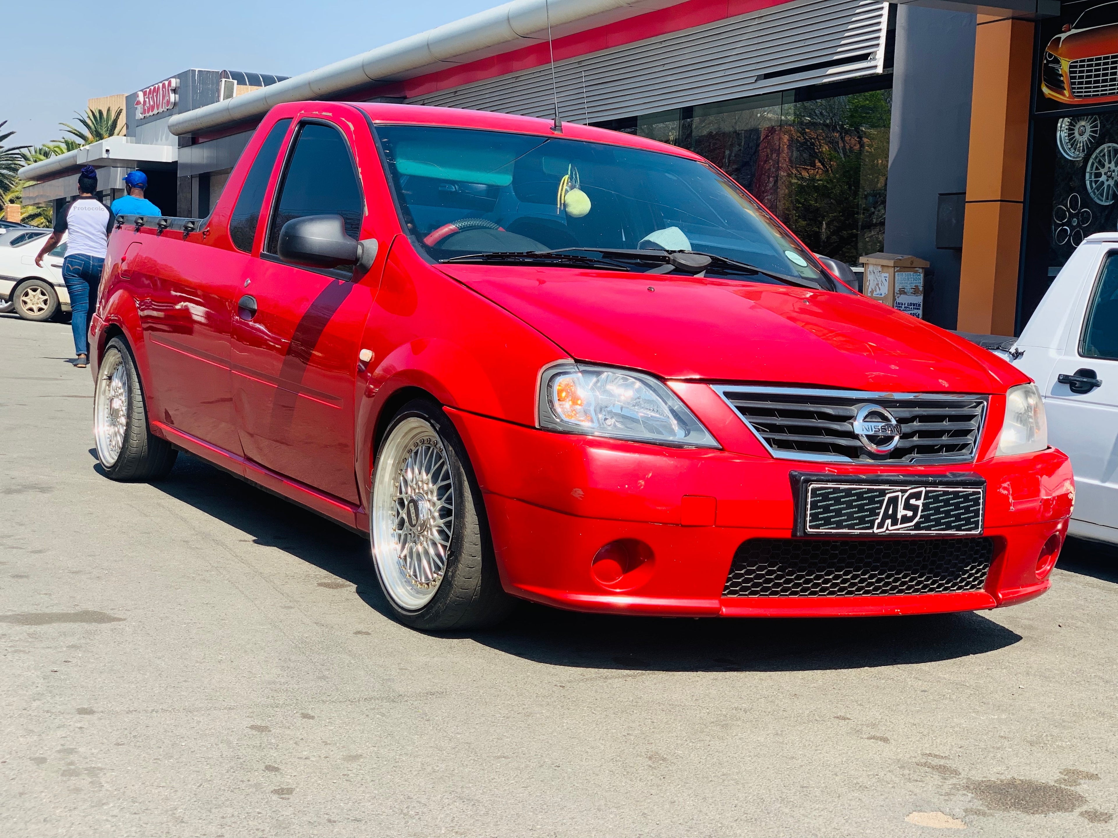 UNIVERSAL SLEEVE OVERS