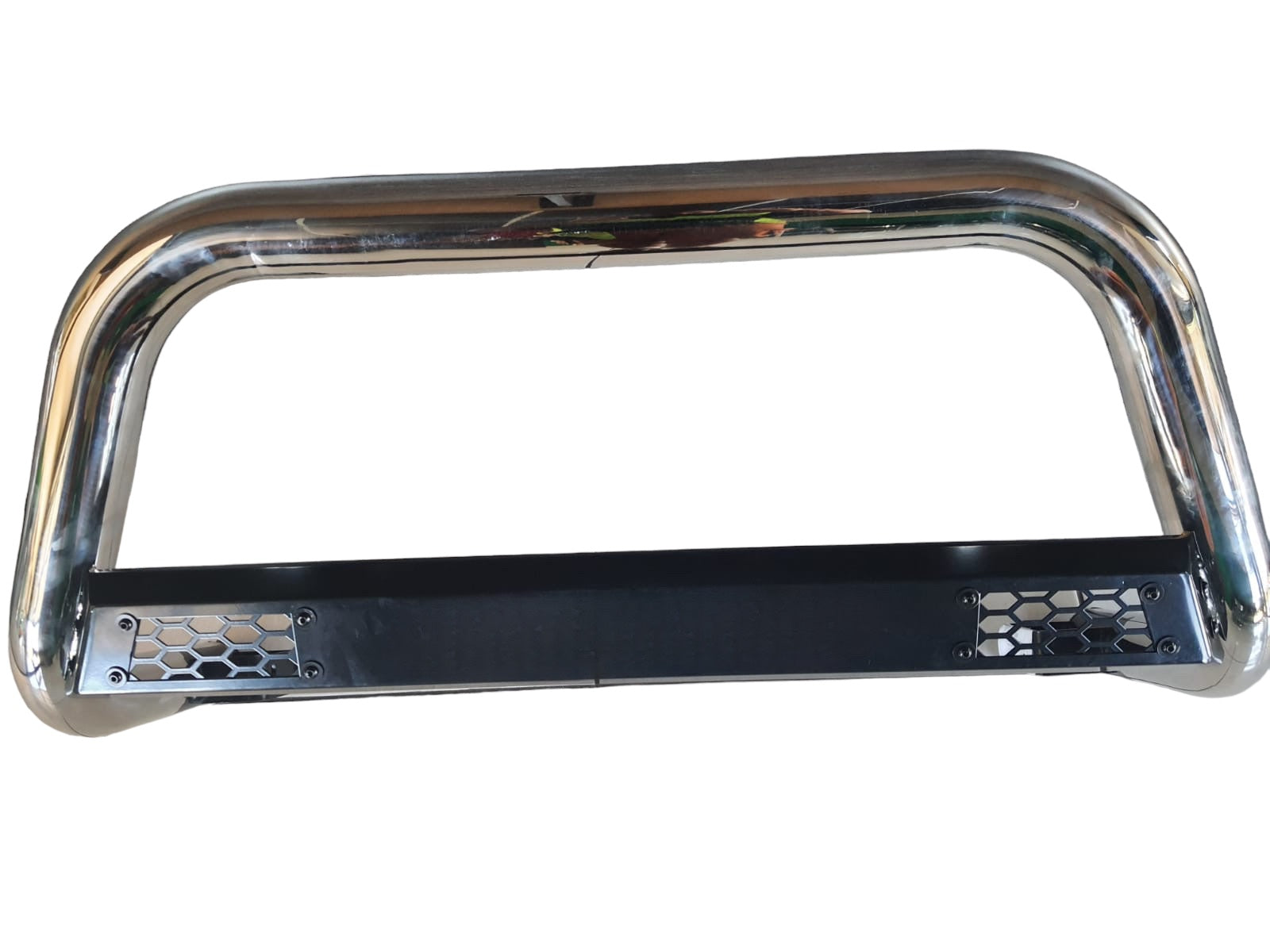 TOYOTA HILUX  2016+  MESH NUDGE BAR CHROME