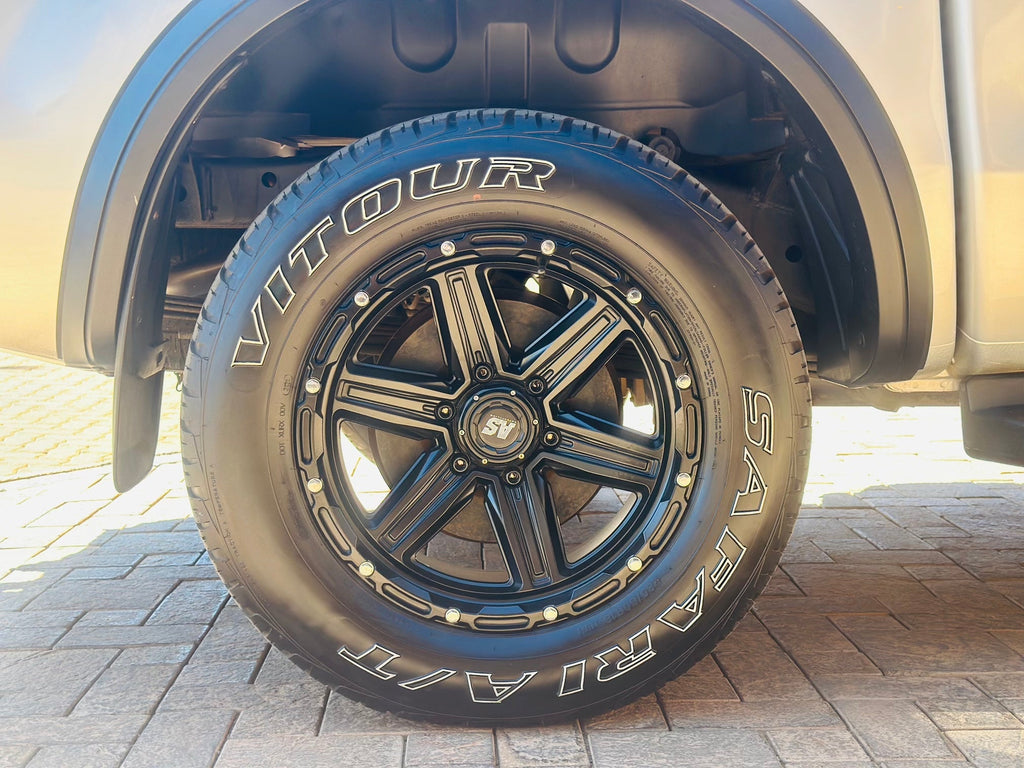 285/60/18 VITOUR SAFARI A/T TYRE WHITE LETTER