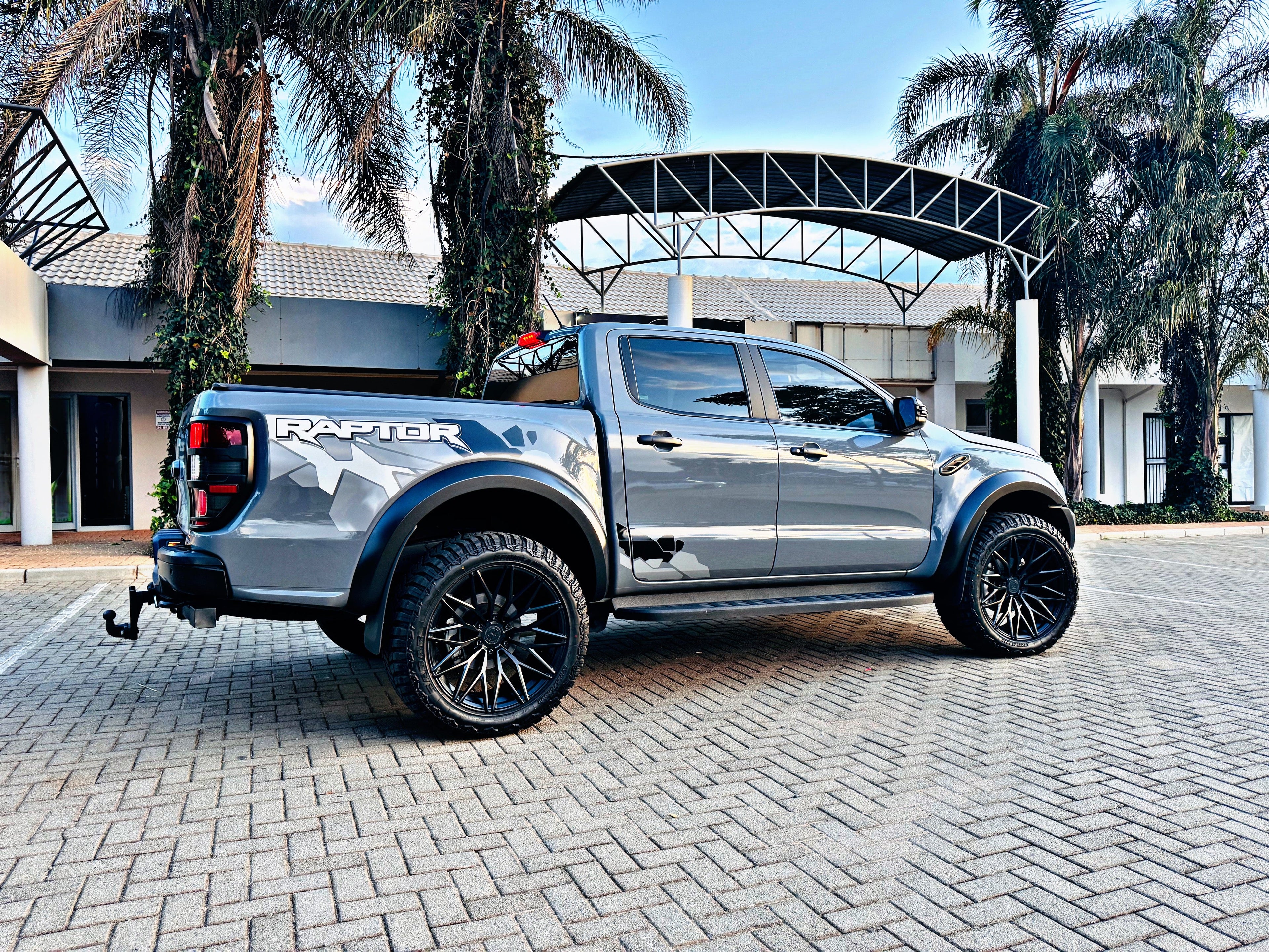 22"ORIGINAL  AVANT GARDE AGL40 6/139 2pce SPLIT WHEELS