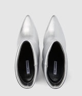 Exclusive Debut II fold-down boots