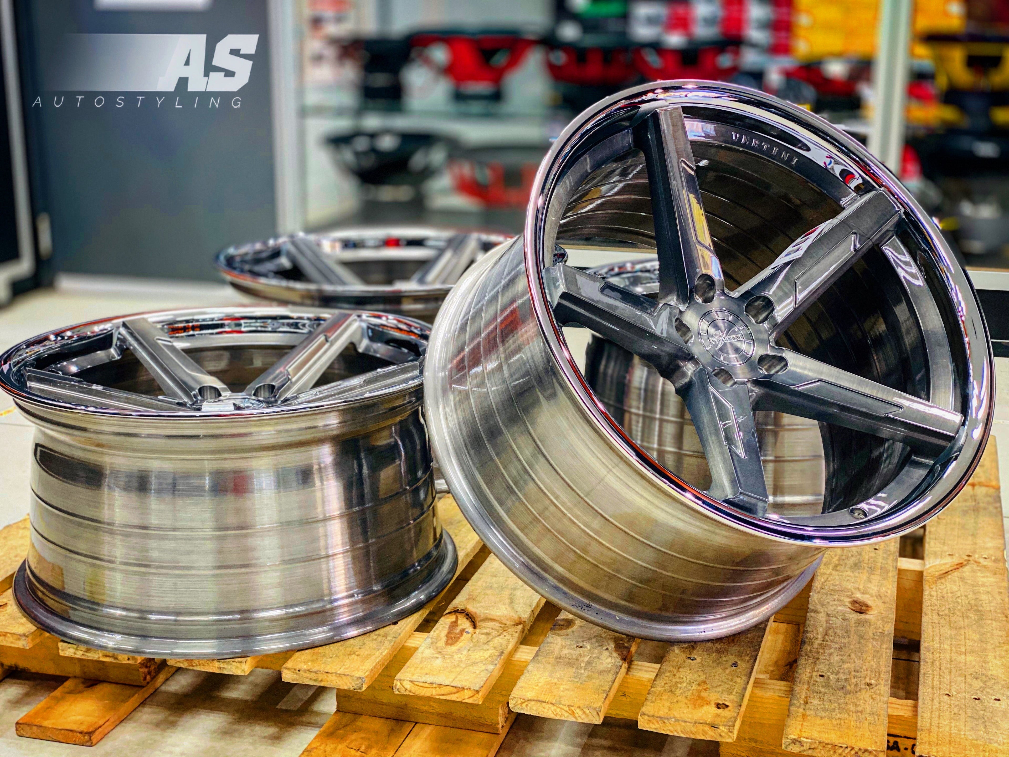 20” VERTINI RF 1.7  NISSAN SKYLINE