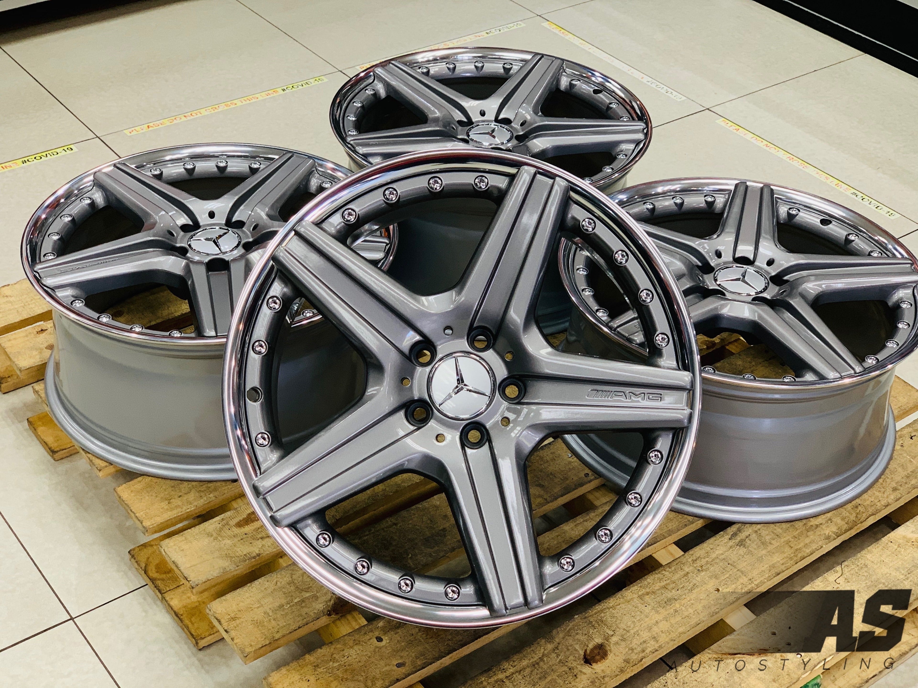19” OEM AMG 2pce SPLIT WHEELS