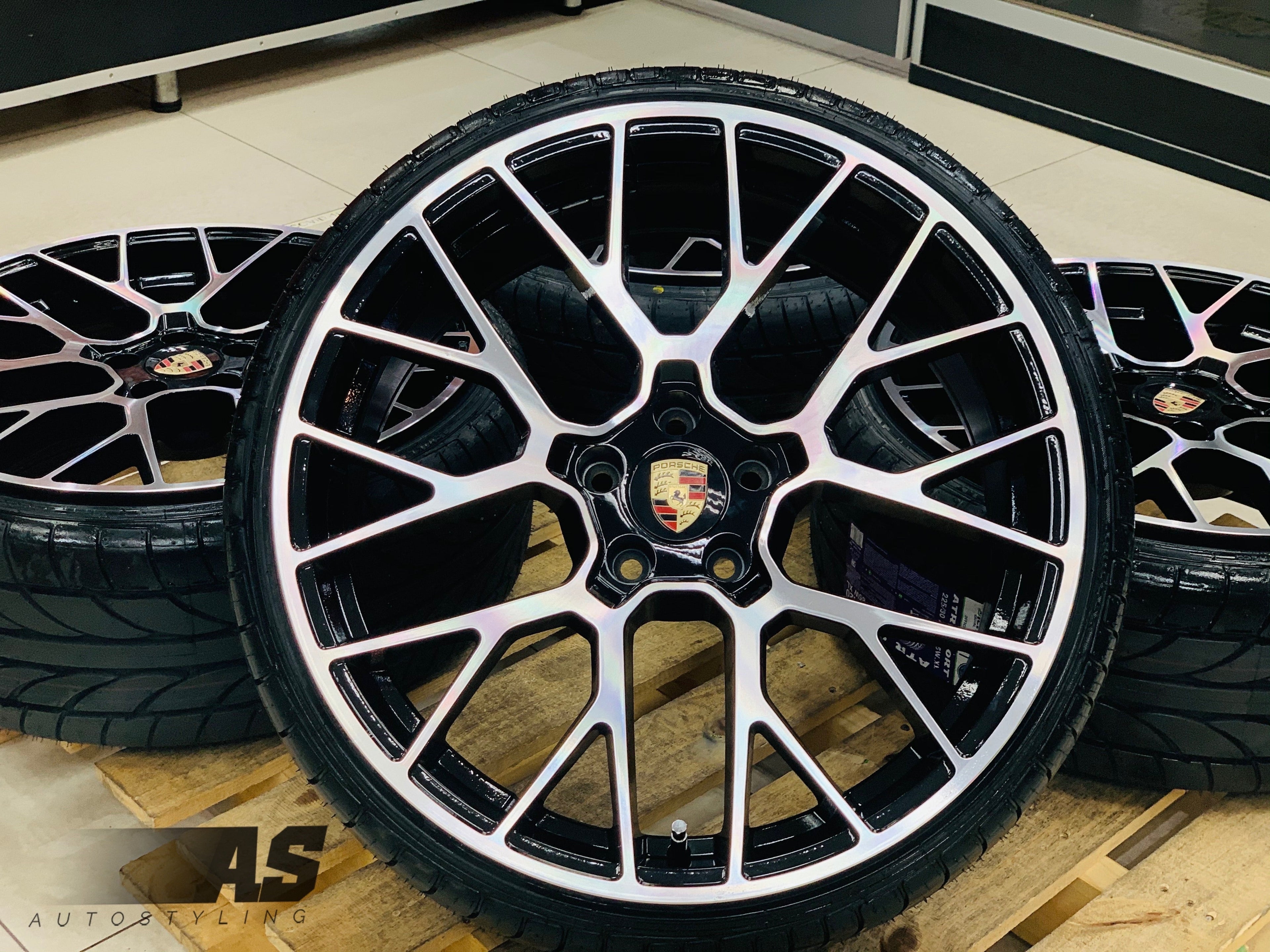 20” AS-AV46 5/112 MB + 225/30/20 ACHILLES BY YOKOHAMA COMBO