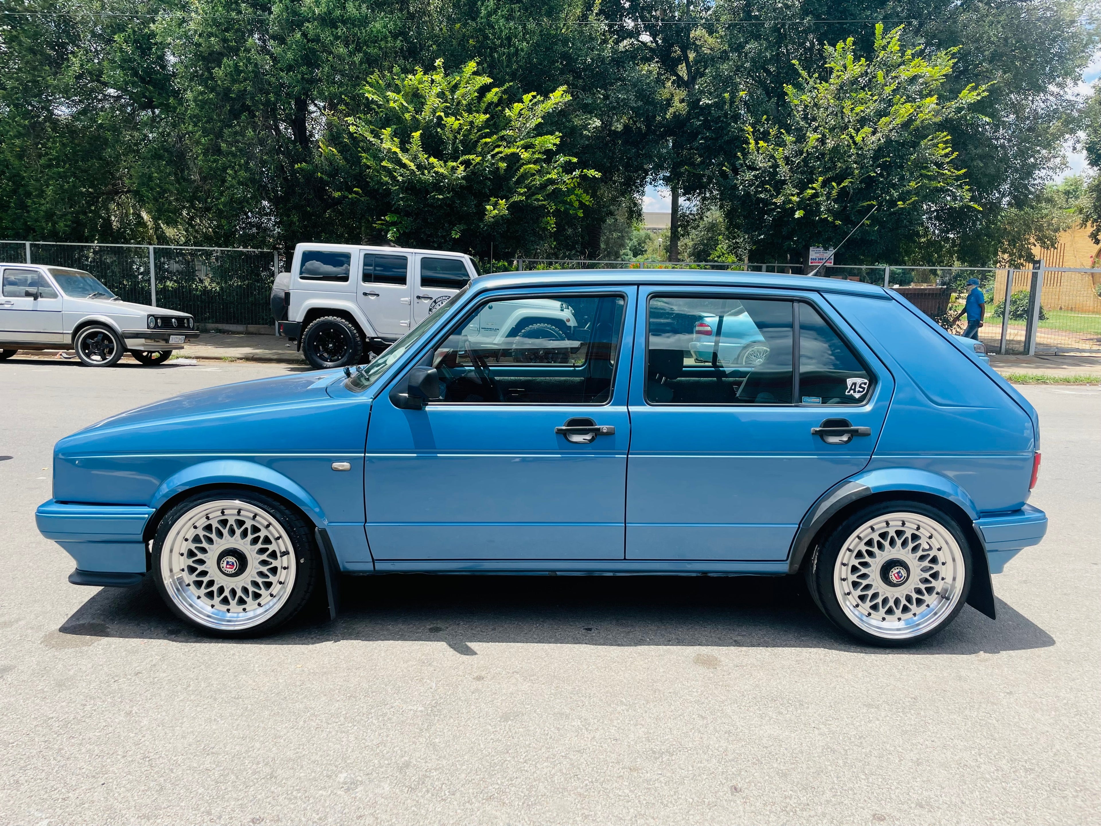 VW GOLF MK1 DOOR HANDLE SCRATCH PLATES BLACK