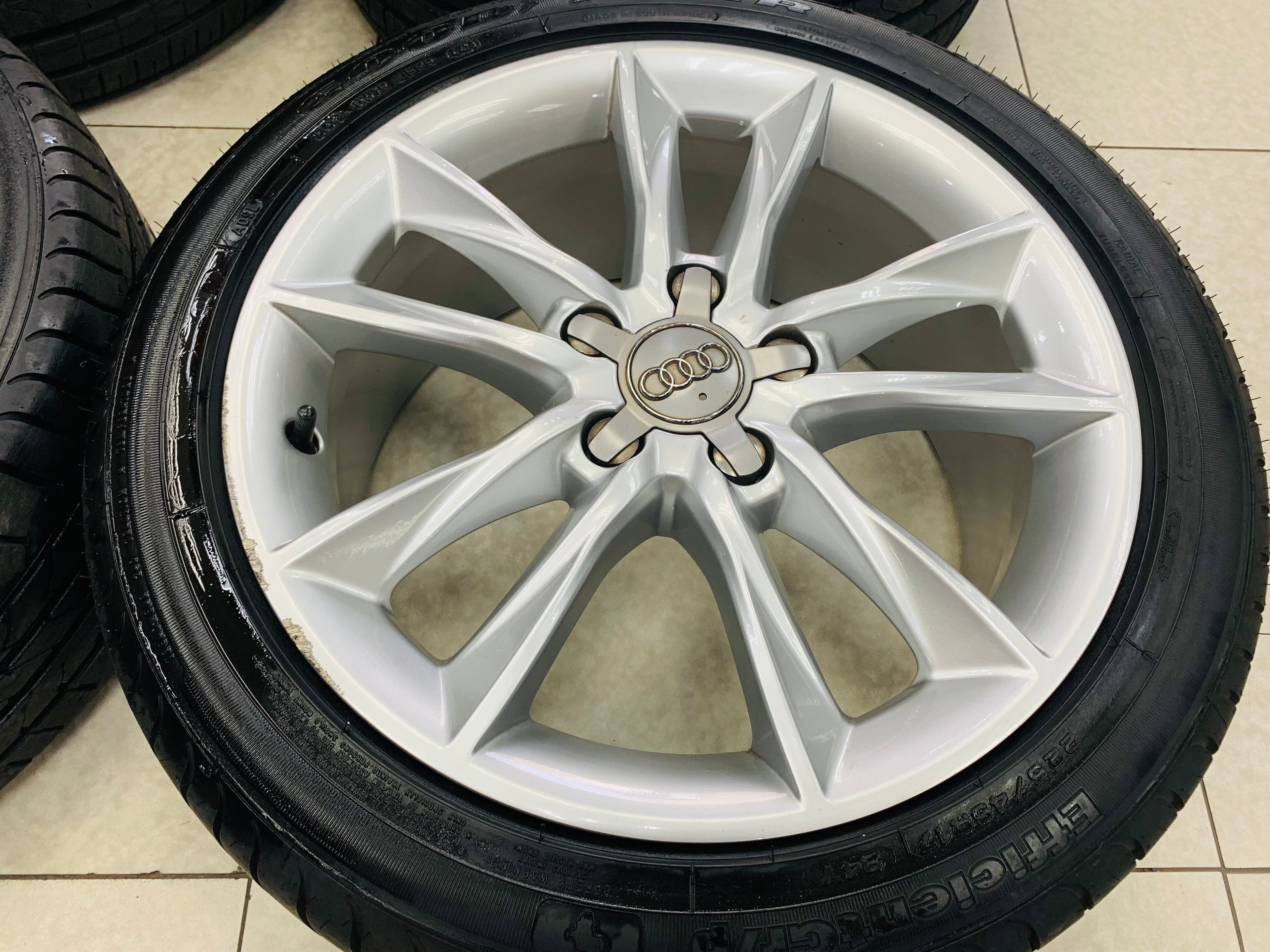 17” OEM AUDI 5/112 pre owned mags & tyres