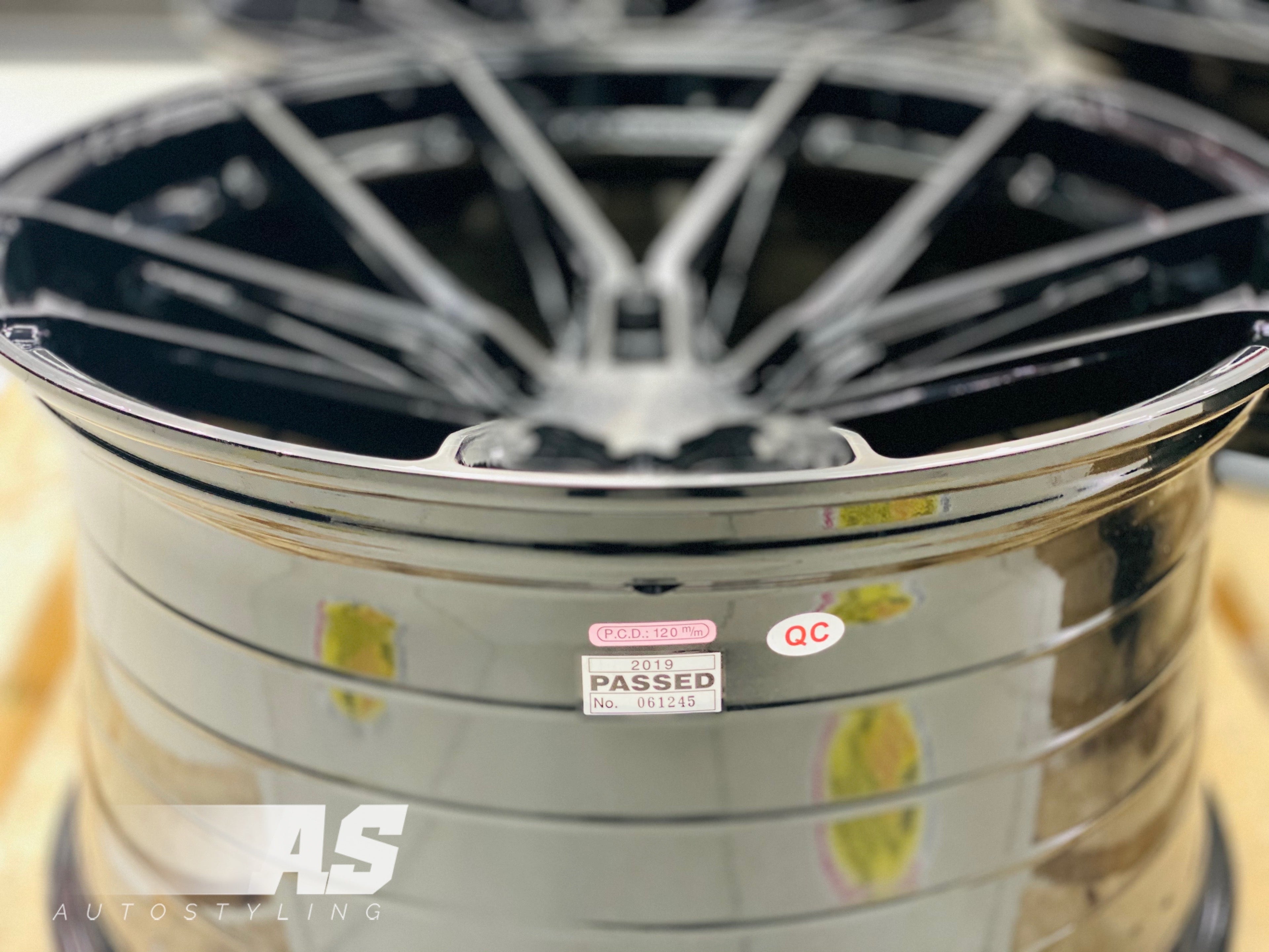 20” VERTINI RF 1.8 5/114 MUSTANG