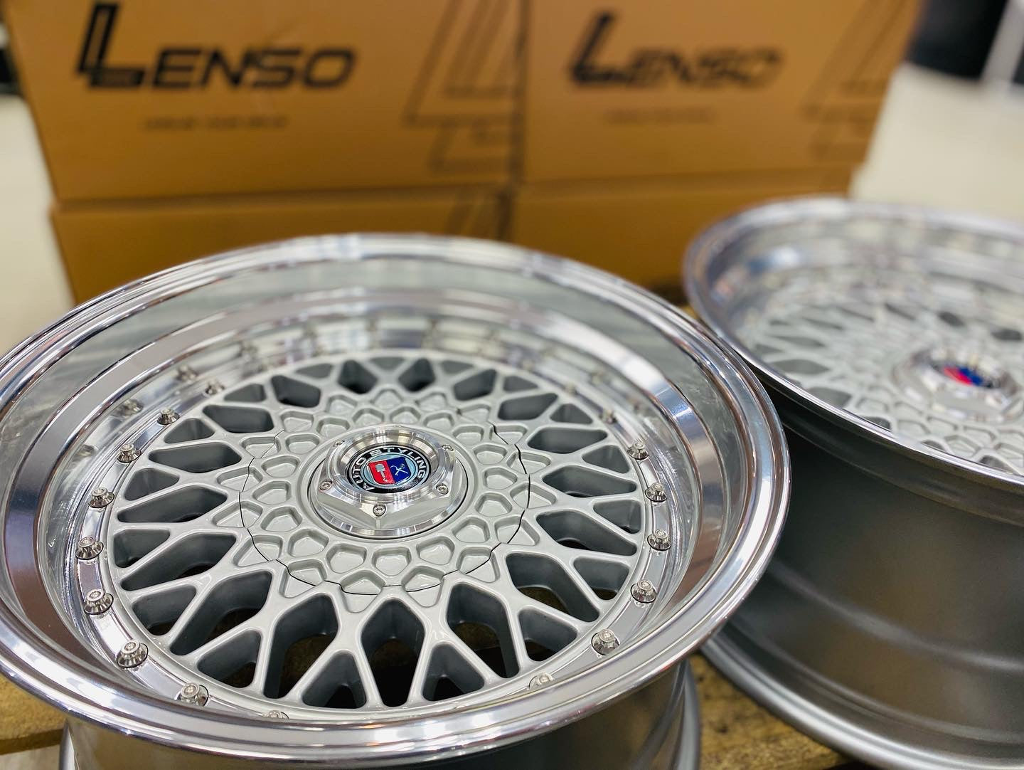 16” AS-LENSO BSX demo set