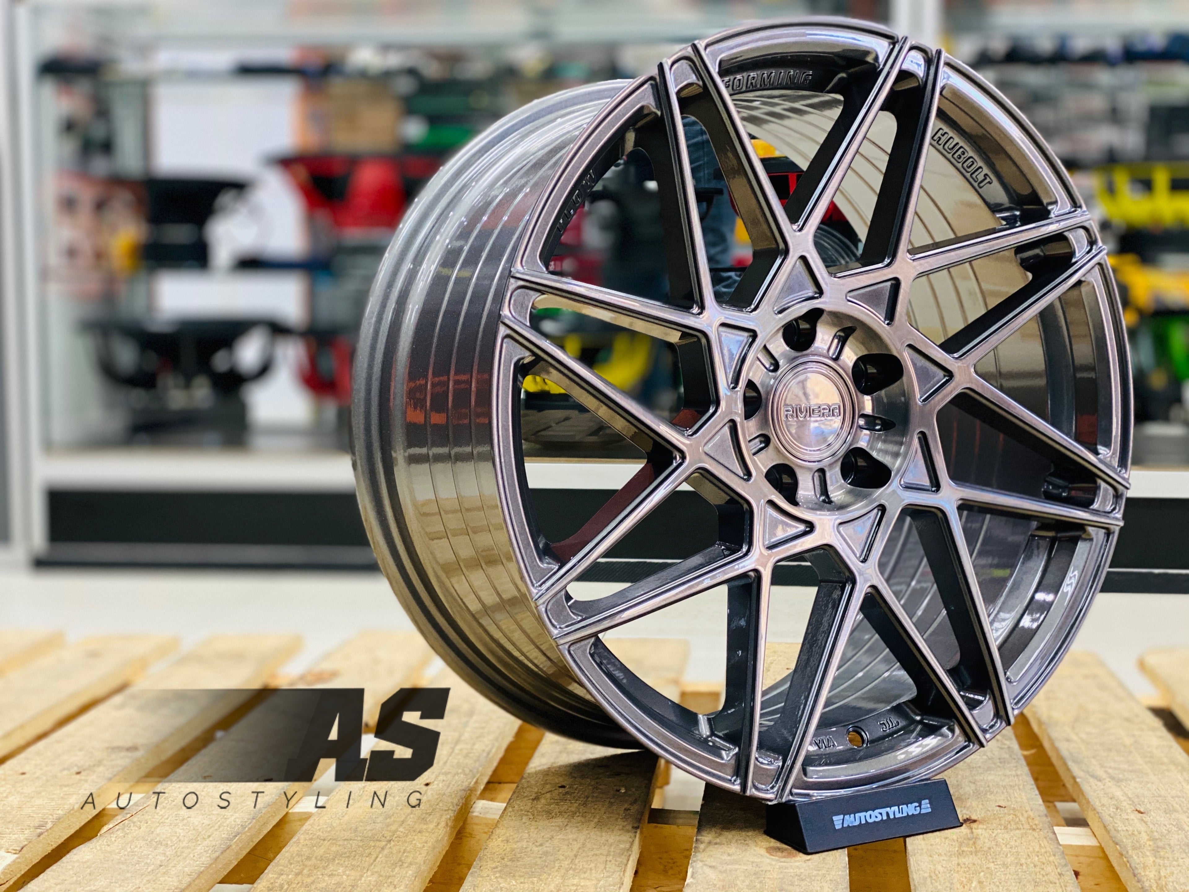 19” AS- RIVIERA HUBOLT 5/112 GUNMETAL
