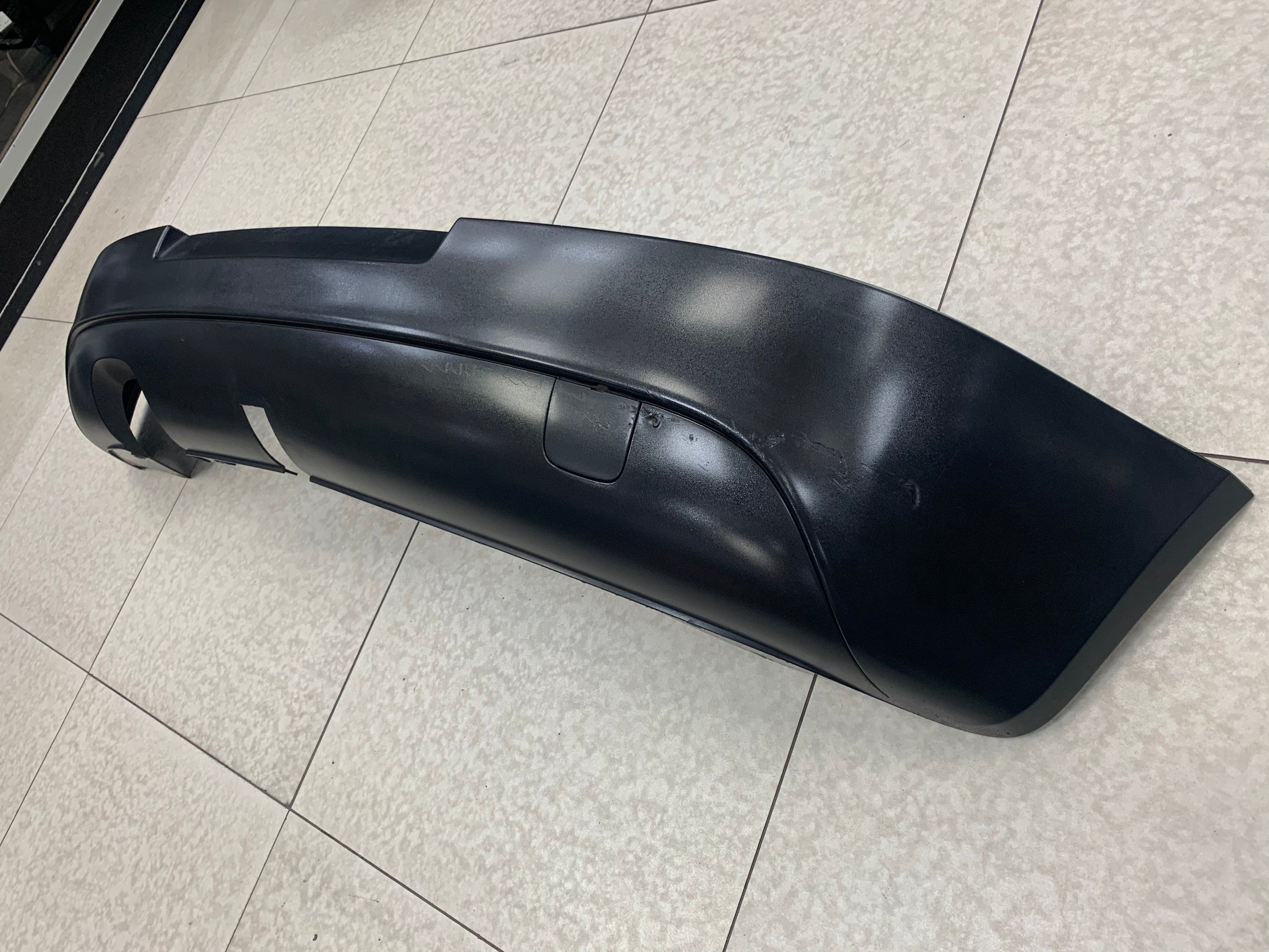 OEM preowned GOLF 5 GTI REAR BUMPER APPRON