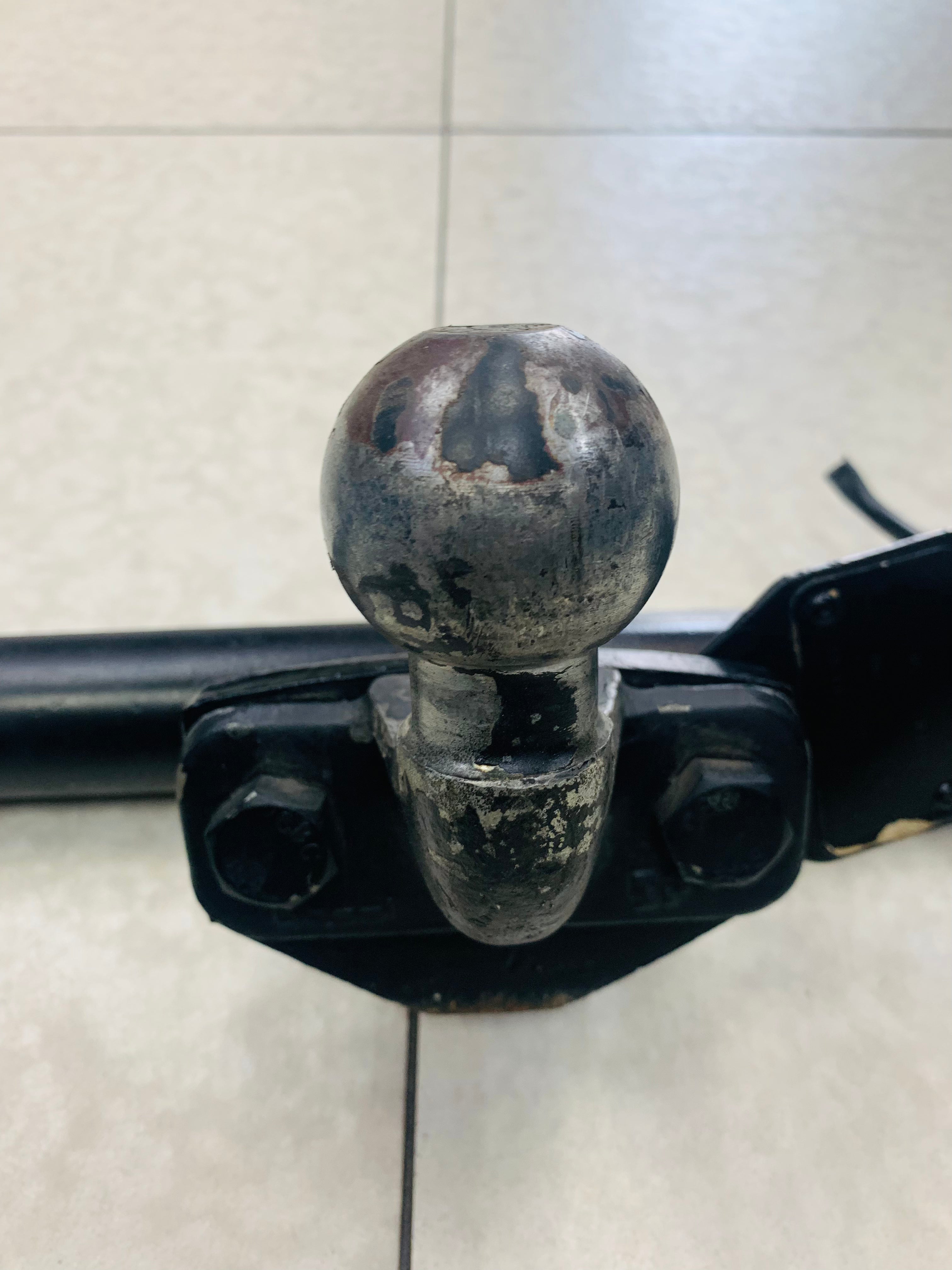 Vw caddy mk1 BOSAL PREOWNED tow bar